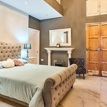 St Venera Grand Palazzo Luxury Villa Santa Vennera