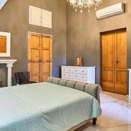St Venera Grand Palazzo Luxury Villa *