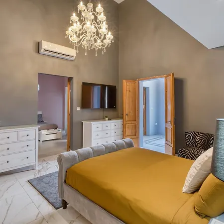 St Venera Grand Palazzo Luxury * Santa Vennera